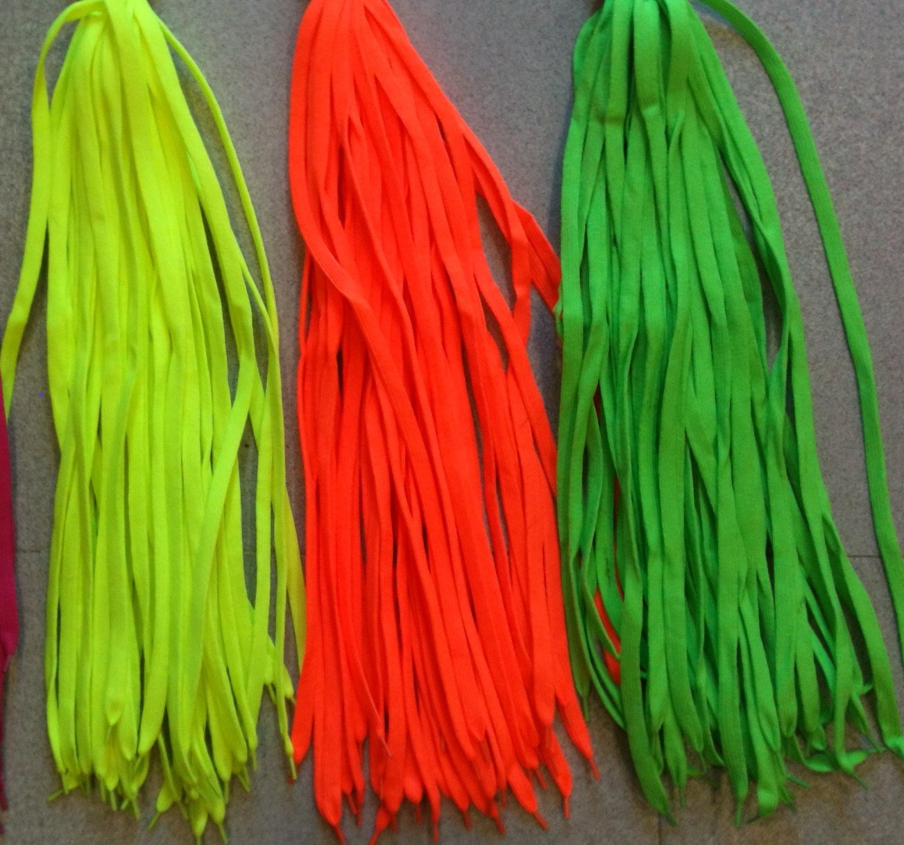 7934 - PASADOR FOSFORESCENTE 90 7934 - PASADOR FOSFORESCENTE 90